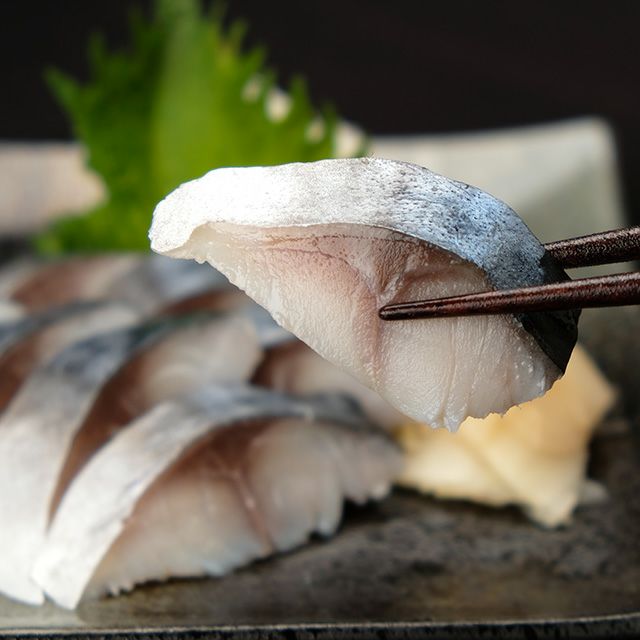 北海道オホーツク産「北隆丸」〆さば半身