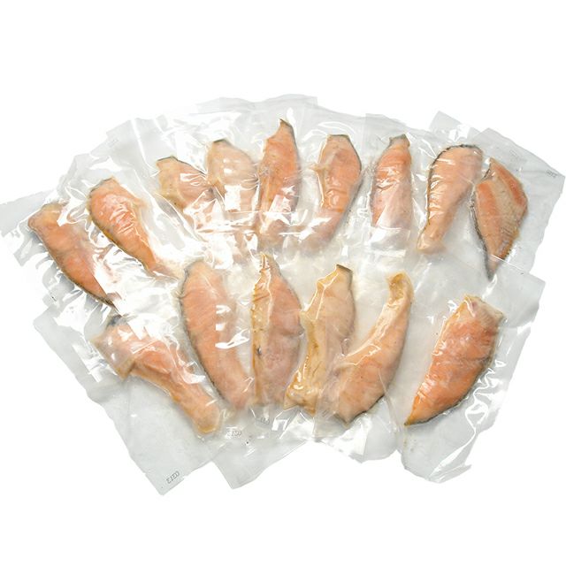 焼き鮭切り身1kg(不揃い)