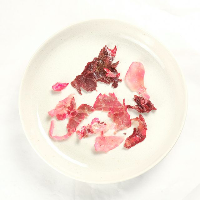 鯨ベーコン切落し(不揃い・300g)